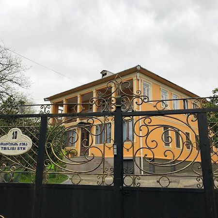 Temo Guest House 10 Batumi Esterno foto
